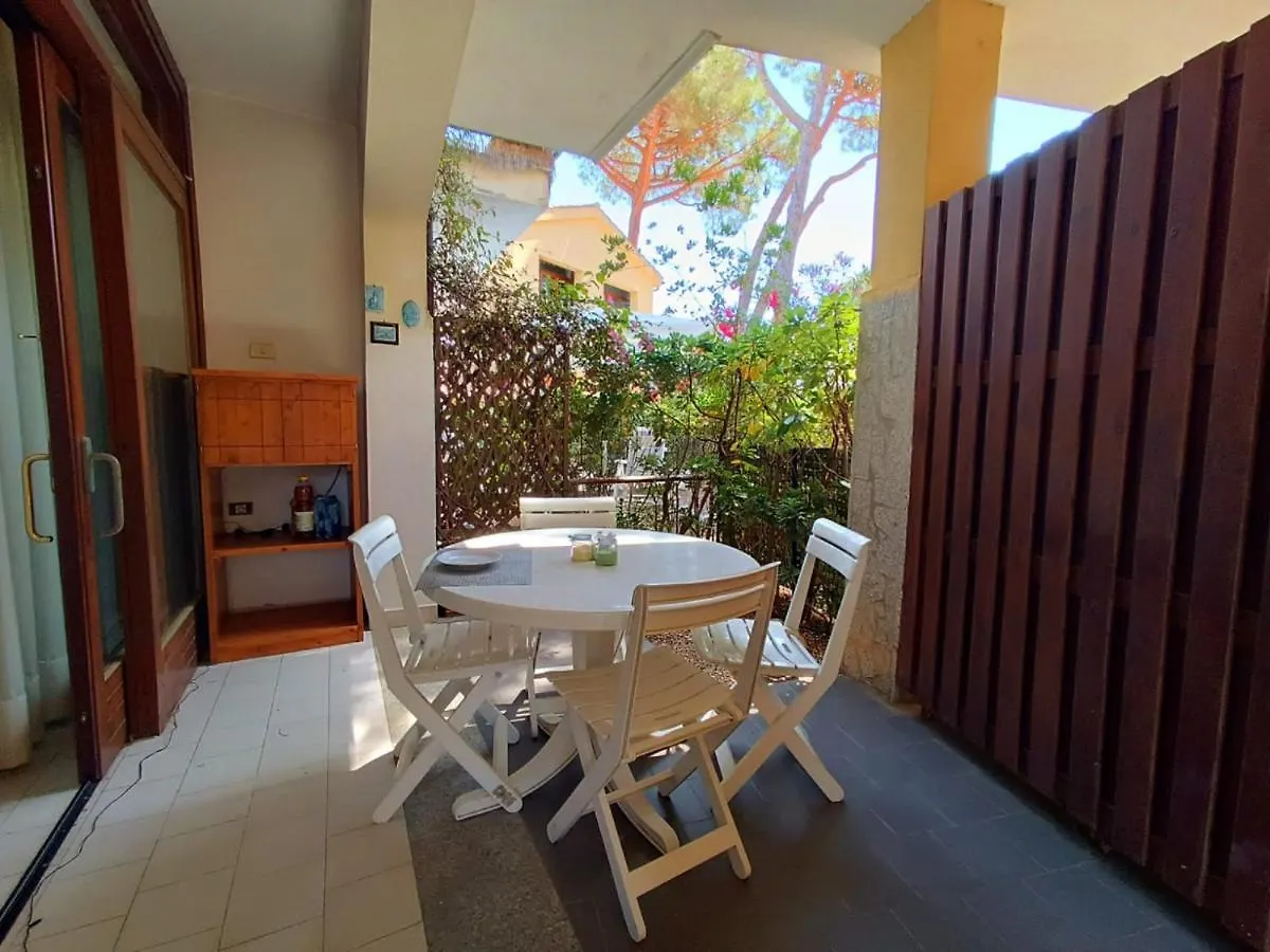 App Casa Dei Pini - Bilocale Villa Capoliveri