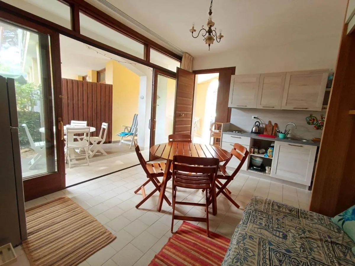 App Casa Dei Pini - Bilocale Villa Capoliveri